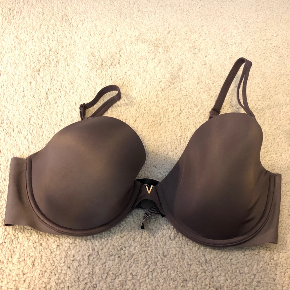 Victoria’s Secret Lightly Lined Bra - 38C